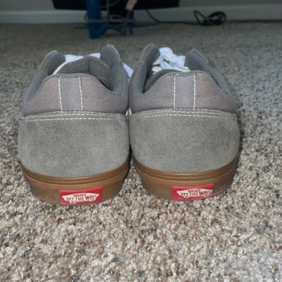 Vans Seldan Low Top “Grey/Gum” Men’s Size 11 - Picture 5 of 9